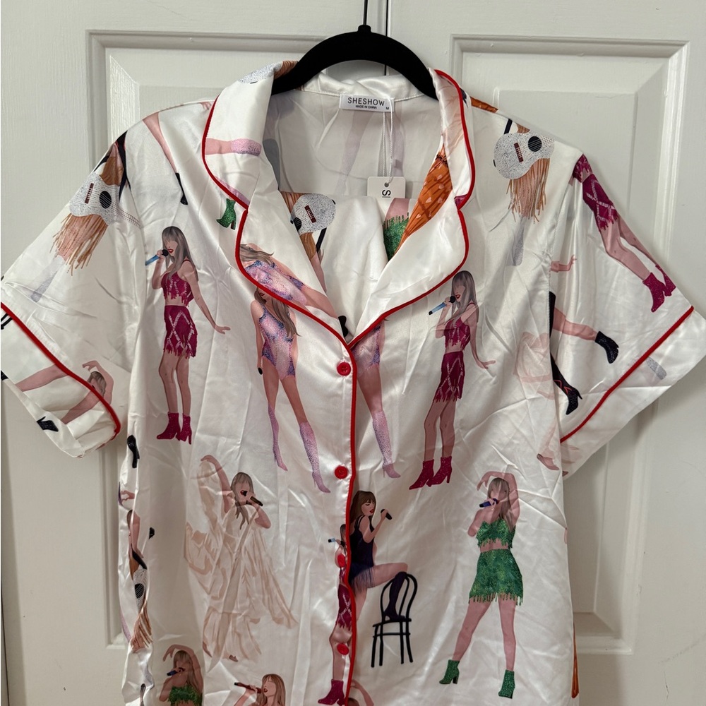 Taylor Swift Shortsleeve pajama set - NWT SHEIN Women's Sleepwear Set
